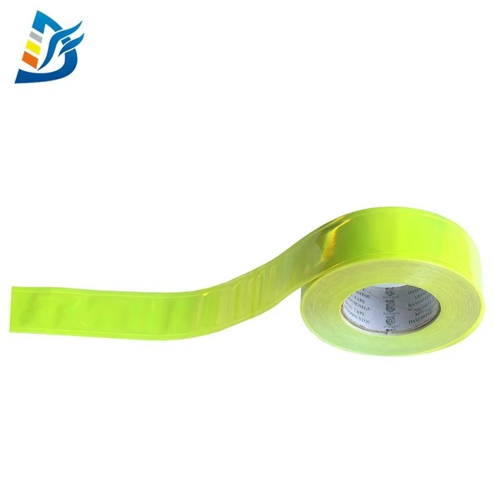 Tejp li jirrifletti tal-PVC